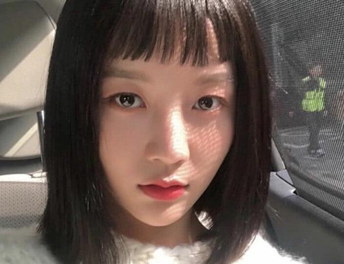 喜欢的女生让我追别的女孩,她是不是对我没意思? 喜欢的女生让我追别的女孩,她是不是对我没意思?第2张